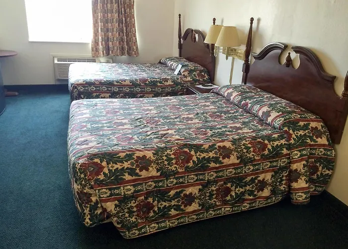 Americas Value Hotel 4*
