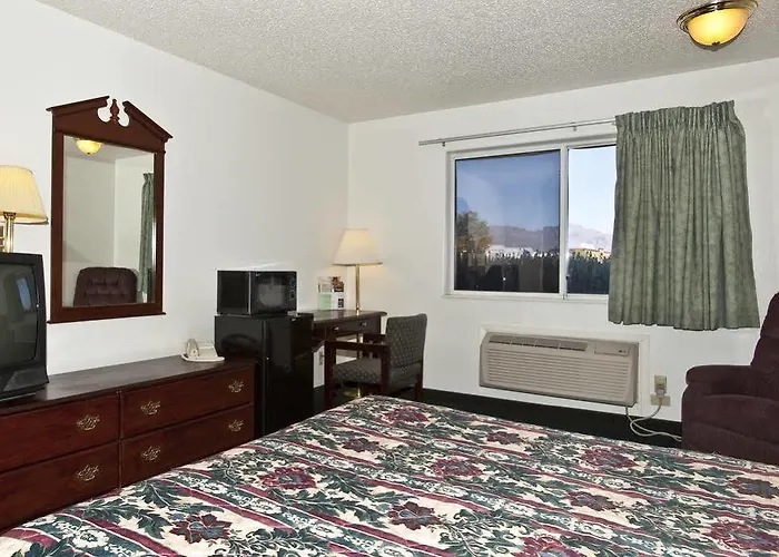 Americas Value Apache Junction